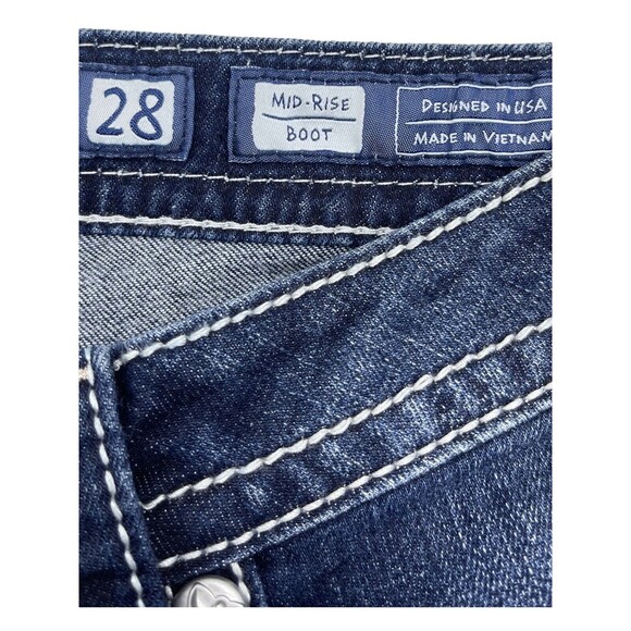 Miss Me Signature Women's Mid Rise Boot Cut Floral Embroidered Jeans Size 28 - Picture 5 of 5